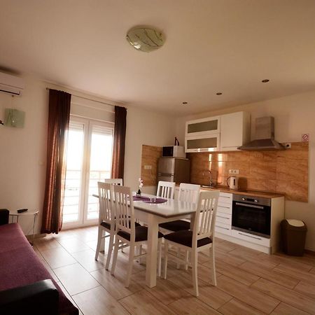Kala And Tina Apartments 珀德垂那 外观 照片