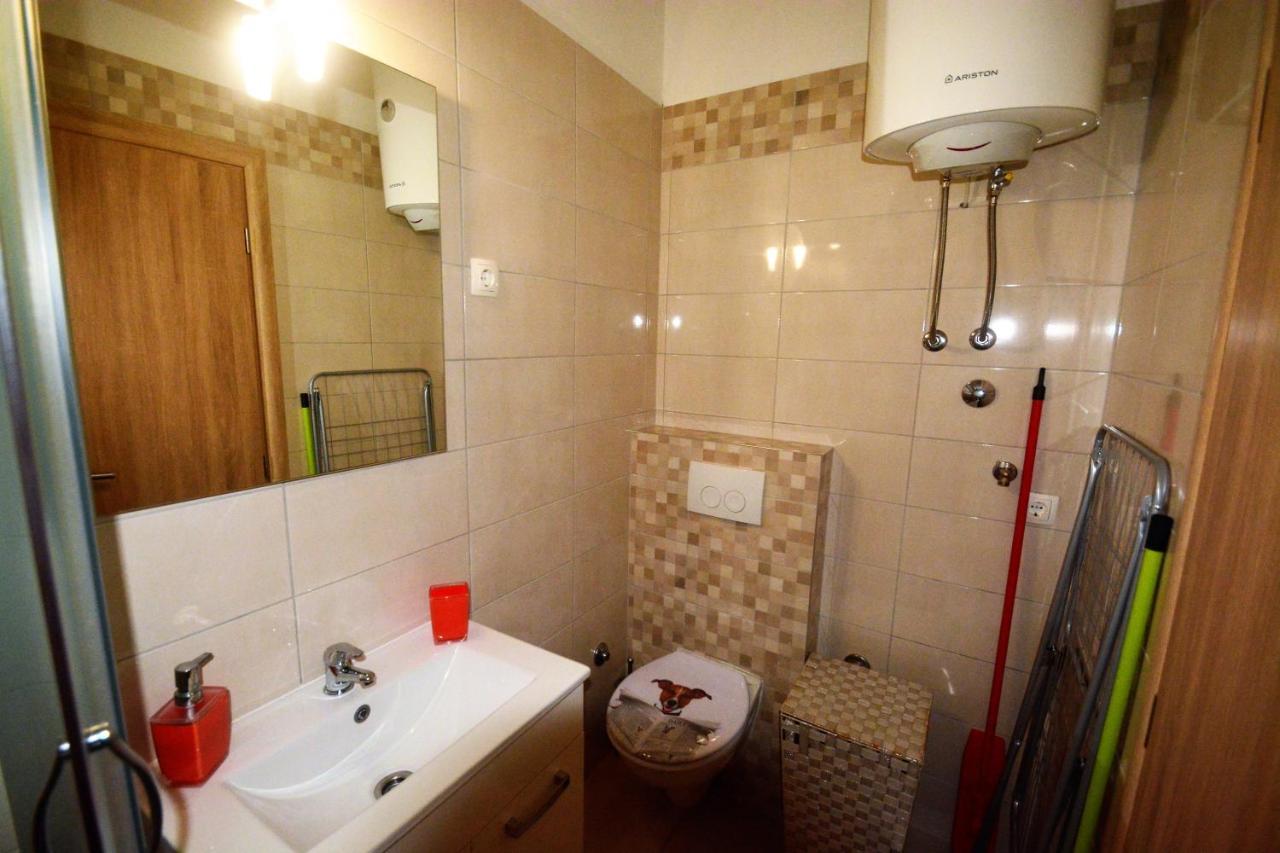 Kala And Tina Apartments 珀德垂那 外观 照片