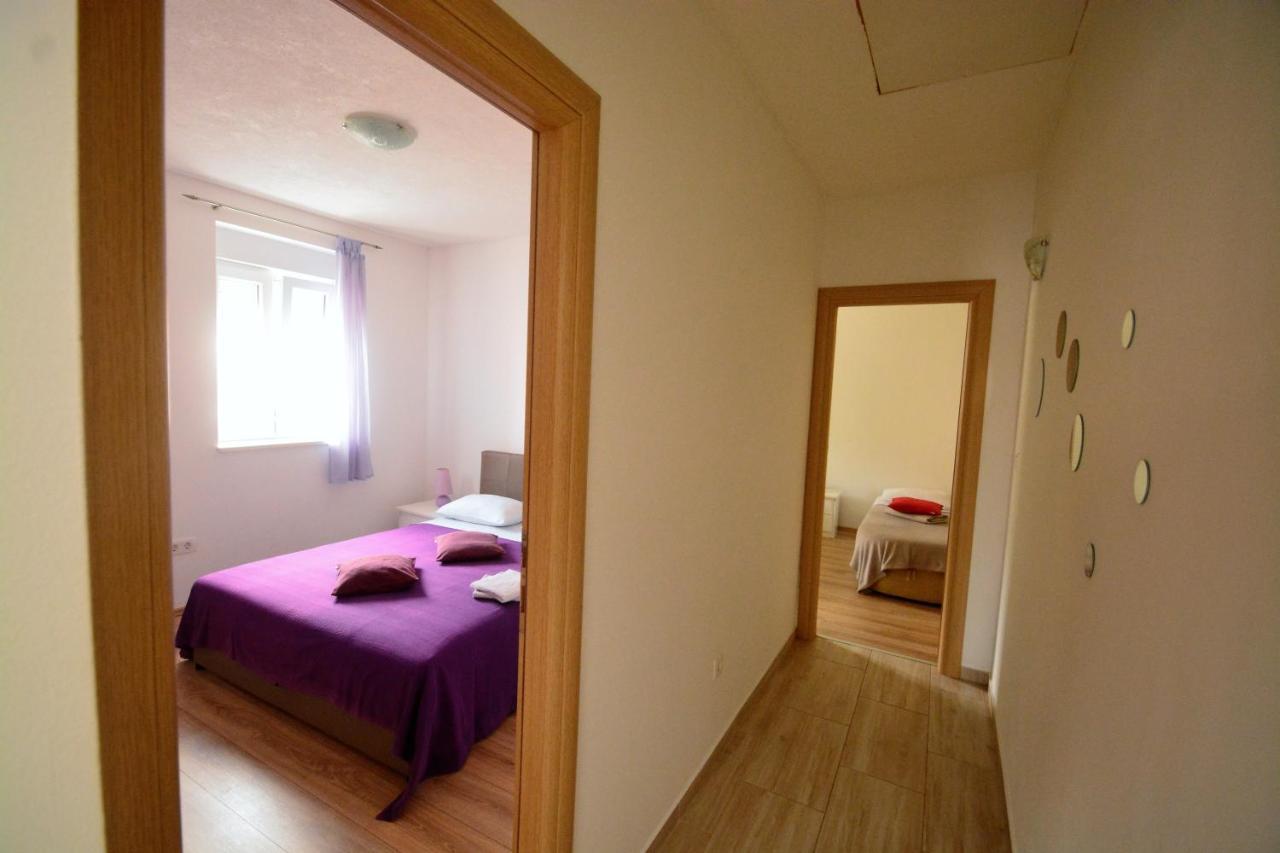 Kala And Tina Apartments 珀德垂那 外观 照片